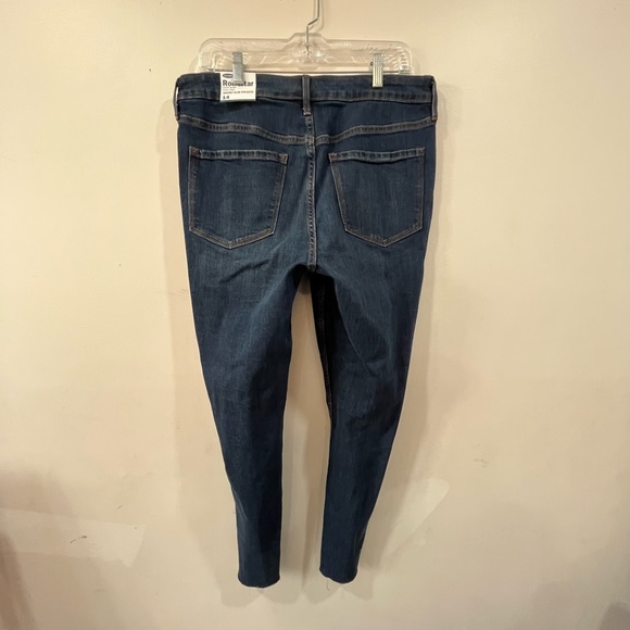 Old Navy Rockstar, super skinny, high rise, size 14. NWT. - Picture 5 of 5